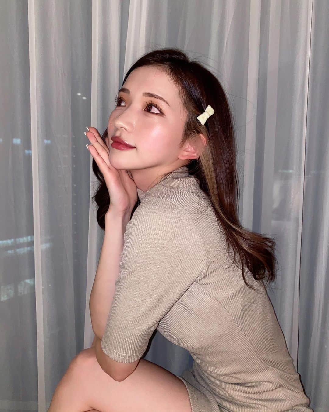 南りほのインスタグラム：「修学旅行みたいなホカンスになりました🏩🤣 楽しかった🤎 皆様には、お見せできない動画ばかりが溜まりました😂 お酒久々に少し飲んだので顔が赤い🤭 @_yukira_ @y.15g 🤍」