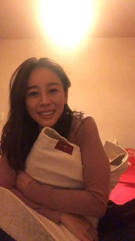 大桑マイミのインスタグラム：「美容、健康にとっで欠かせない睡眠などなど沢山お話しさせていただきました。　質の良い睡眠を是非。」