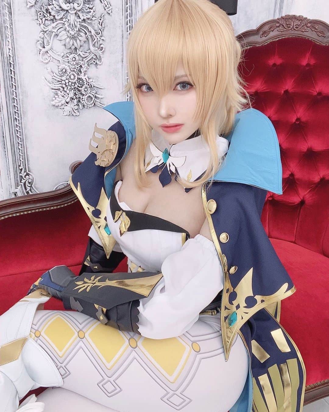 のインスタグラム：「ジン団長⚔️  . . . . . . .  #cos #cosplay #cosplayer #cosplaygirl #photo #photography #japanesegirl #コスプレ #コスプレイヤー #写真 #코스프레 #角色扮演 #selfie #selca #自撮り #셀카 #셀피 #自拍 #genshin #原神 #ジン」