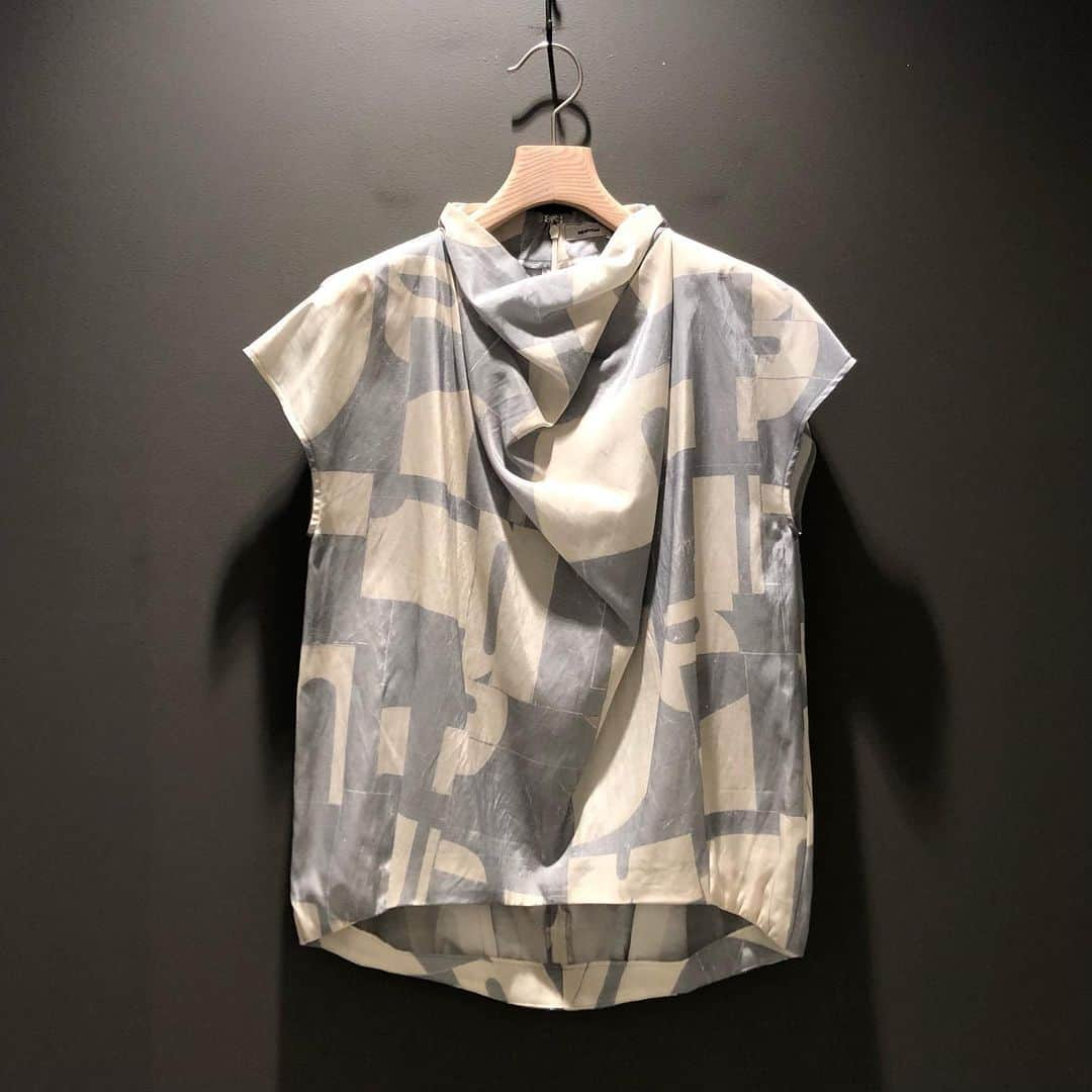 BEAMS JAPANさんのインスタグラム写真 - (BEAMS JAPANInstagram)「＜08sircus＞ Womens Cupra Cotton Alphabet Tile Print Drape Neck Top ¥30,000+TAX Item No.61-01-0595 BEAMS JAPAN 3F ☎︎03-5368-7317 @beams_japan #08sircus #beams #raybeams #beamsjapan #beamsjapan3rd Instagram for New Arrivals Blog for Recommended Items」3月15日 19時12分 - beams_japan