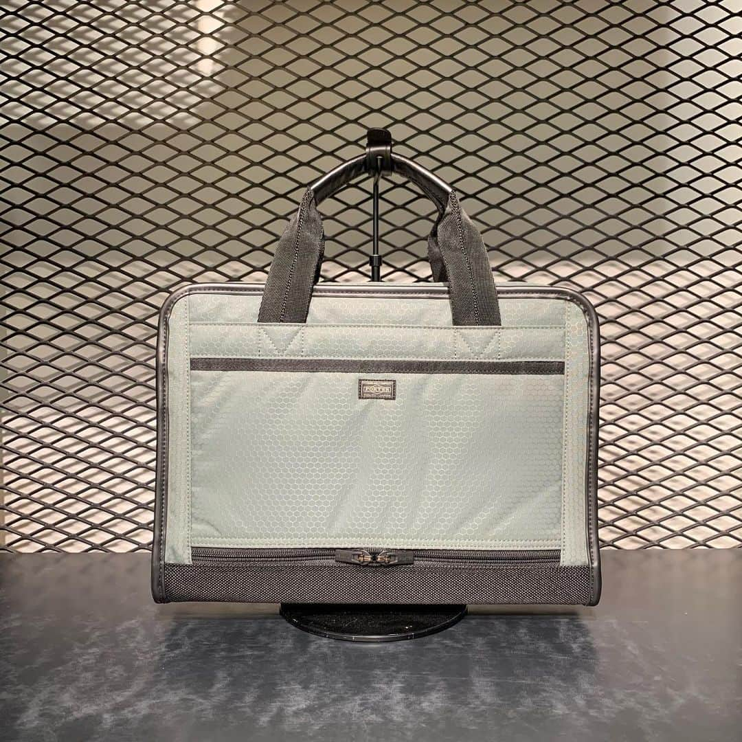 BEAMS JAPANさんのインスタグラム写真 - (BEAMS JAPANInstagram)「＜PORTER＞×＜B印 YOSHIDA＞ Mens Hexagon 2way Briefcase Special ¥28,000+TAX Item No.34-61-2167 BEAMS JAPAN 3F ☎︎03-5368-7317 @beams_japan #porter #bjirushiyoshida #beams #beamsjapan #beamsjapan3rd Instagram for New Arrivals Blog for Recommended Items」3月15日 19時14分 - beams_japan