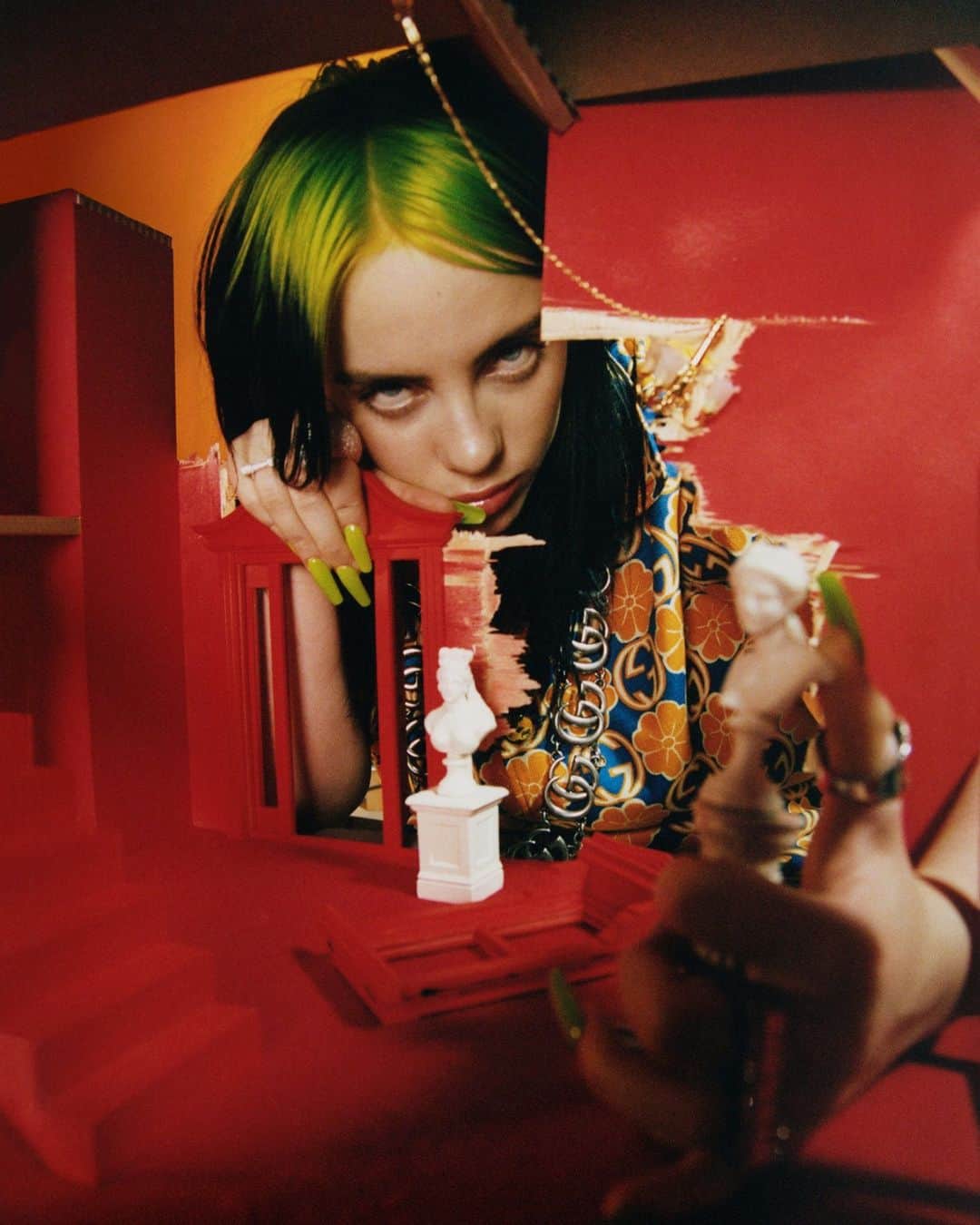 Vogueさんのインスタグラム写真 - (VogueInstagram)「Congratulations, @billieeilish, for winning Record of the Year at the 2021 #Grammys! Tap the link in our bio for all of this year's winners. Photographed by @HarleyWeir, Vogue, March 2020」3月15日 13時30分 - voguemagazine
