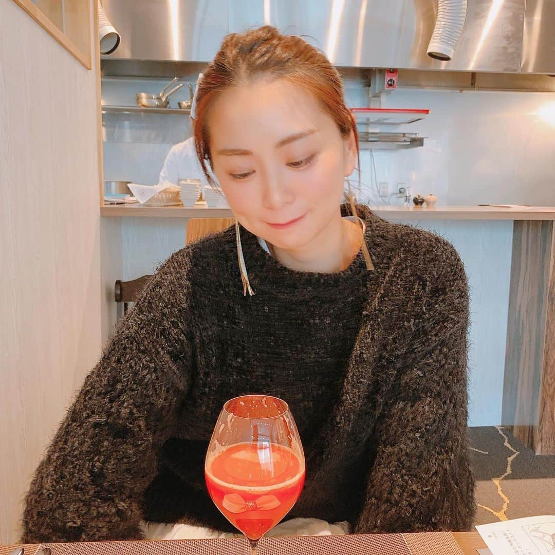 佐藤弥生のインスタグラム：「いい年にします✨✨✨  ・ I hope that we can get back to normal soon💫💫 #my birthday」