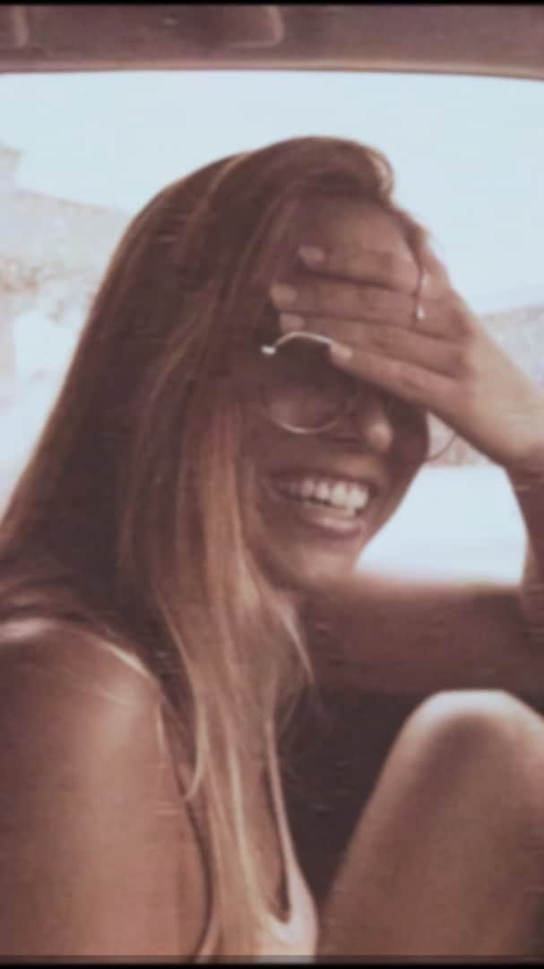 ティア・ブランコのインスタグラム：「Before the day is over I wanted to wish the happiest of birthdays to one of my favorite people in the whole world! I love you so much @memas_insta ⭐️ 🐠 vid @aaron_nakamura」