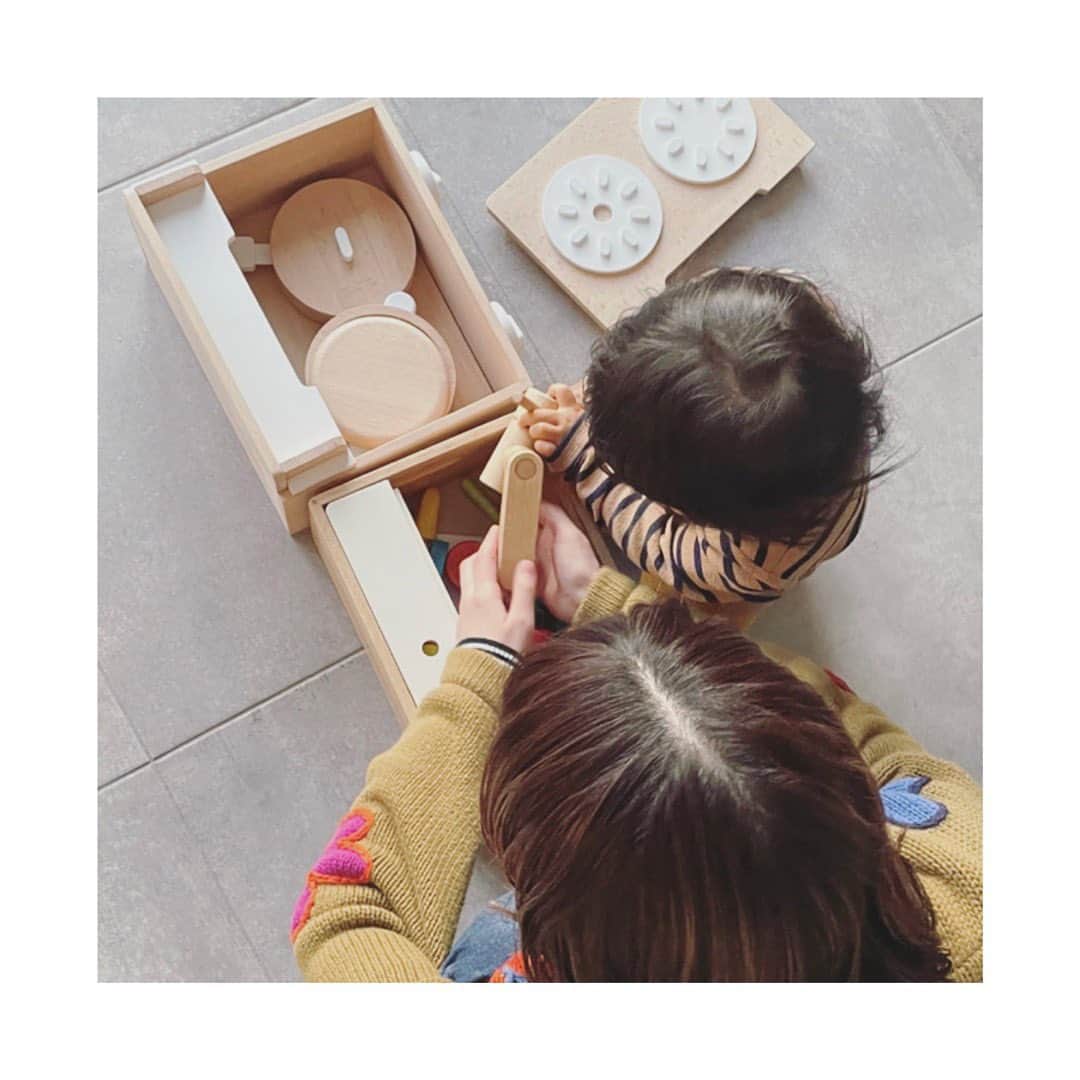 のインスタグラム：「卒業した弟子が 息子に「カレーを作って」と頼んだら  出てくるまでに すでに1時間以上経過している図  私からは一言  「早く作ってあげて」」