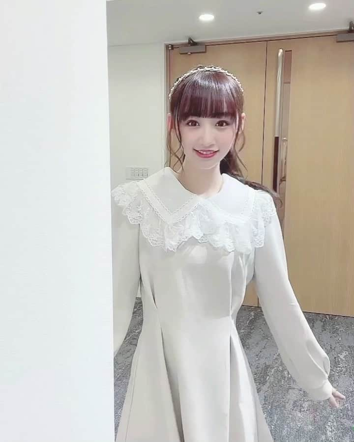 音嶋莉沙さんのインスタグラム写真 - (音嶋莉沙Instagram)「お話会で着たお洋服は @andrabbit_official です♡﻿ ﻿ つけ襟したら、お洋服がさらに可愛くなった🎀﻿ ﻿ カチューシャは、 @hm のものです！﻿ キラキラ可愛い〜✨﻿ ﻿ ﻿ ﻿ ﻿ ﻿ ﻿ #オンラインお話会 #私服 #ワンピース #Risaコーデ」3月15日 21時02分 - otoshima_risa