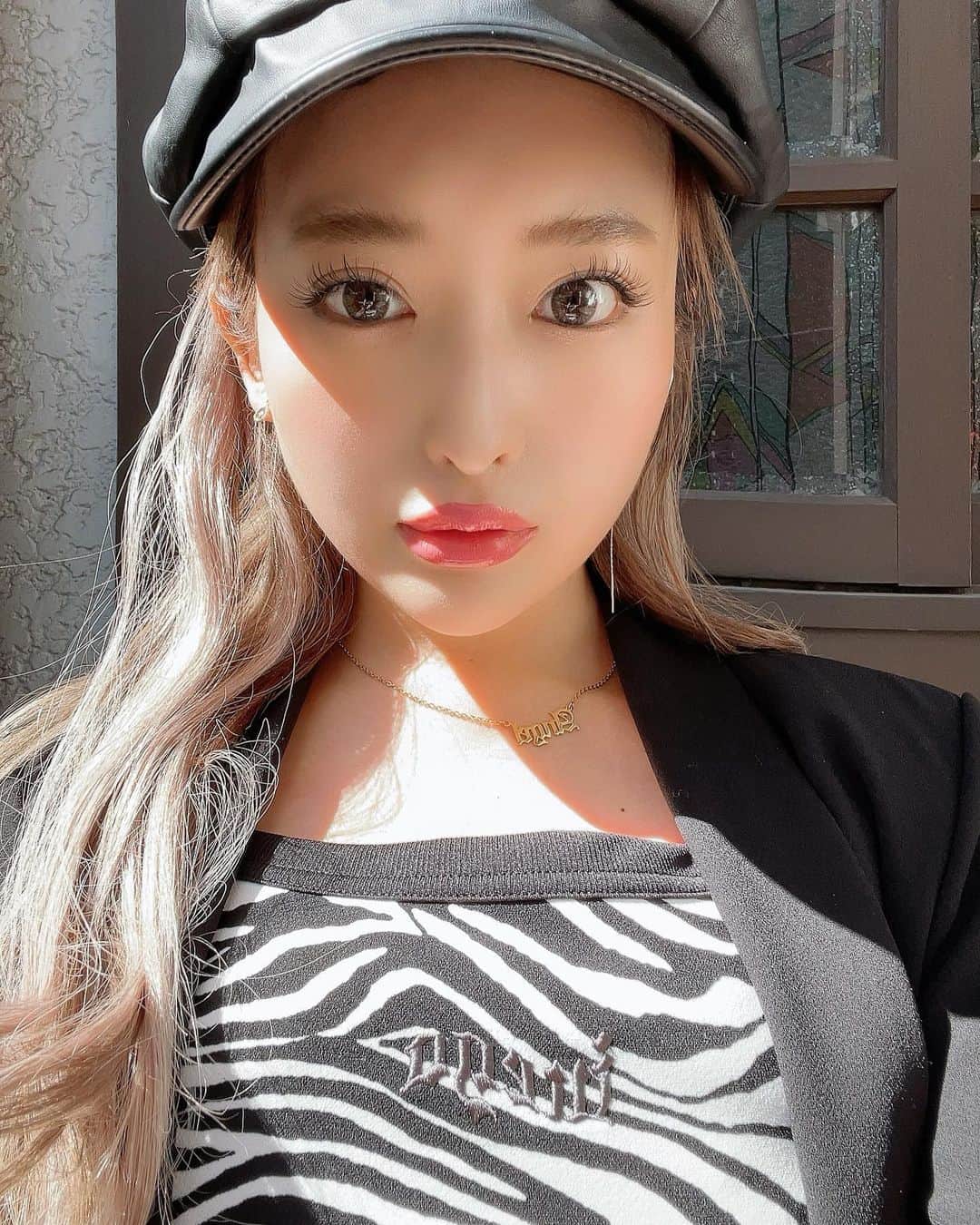原野愛弓（あいみぃ）のインスタグラム：「だんだん春に近づいてきたね🌸👼🏻🦋 明日の21時はYouTubeアップされる日だよOK？？🐬❤︎ . . #らぶみーちゃんねる #YouTube」