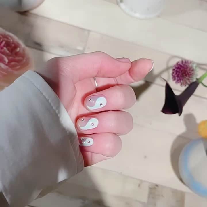 吉田菫のインスタグラム