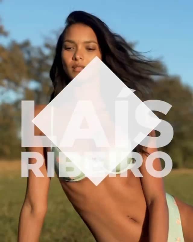 ライス・リベイロのインスタグラム：「👙❤️👙 @si_swimsuit」