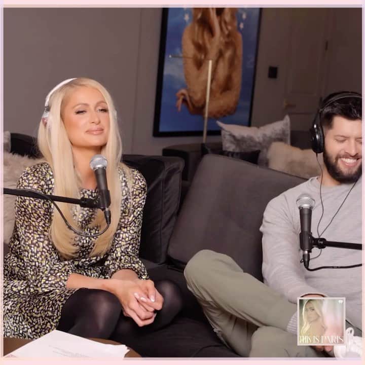 アシュレイ・ベンソンのインスタグラム：「Talked about all the things w my sis @parishilton for her podcast @thisisparispodcast link in bio」