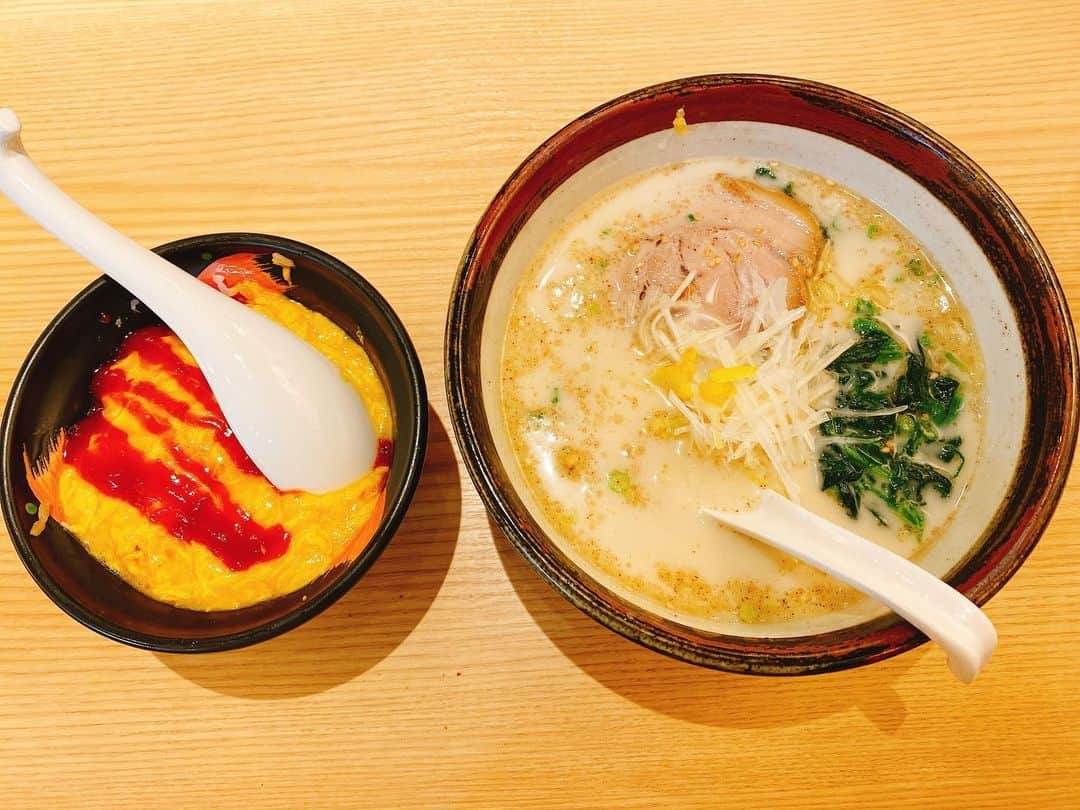 葉山カナさんのインスタグラム写真 - (葉山カナInstagram)「ラーメンとオムライスの組み合わせ神🤟」3月16日 14時18分 - s2kana02