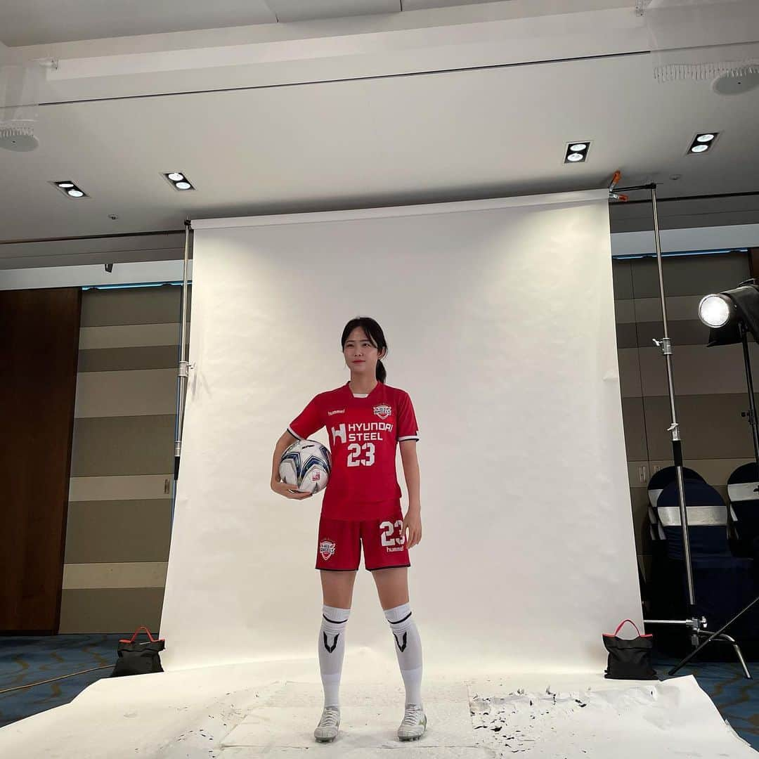 イ・ミナさんのインスタグラム写真 - (イ・ミナInstagram)「레드엔젤스와 행복춬꾸⚽️💪🏻✨」3月16日 8時55分 - mina_world_