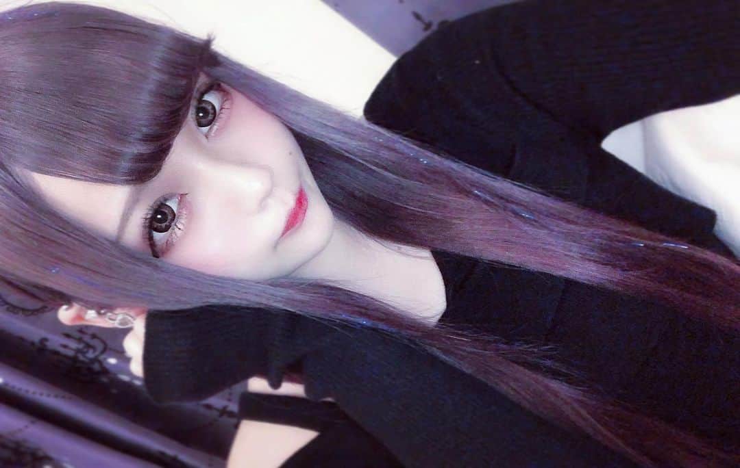 あめはねむいのインスタグラム：「？」