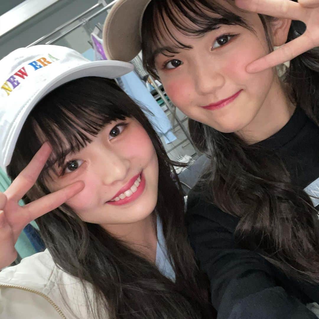 石田凛音のインスタグラム：「・ キューーガル4月号のオフショット📸 ・ ・ #キューーガル #キューガルモデル  #石田凛音」