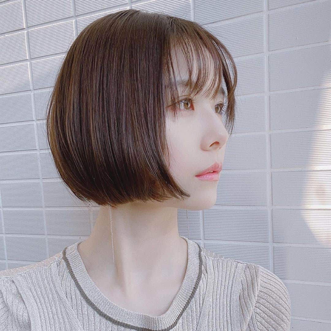 有村藍里さんのインスタグラム写真 - (有村藍里Instagram)「stylist: @takahirohorie さん 髪を約8cmくらいカットしてもらいました。自分的にはちょっと勇気を出したイメチェン🕊」3月16日 19時52分 - arimuraairi