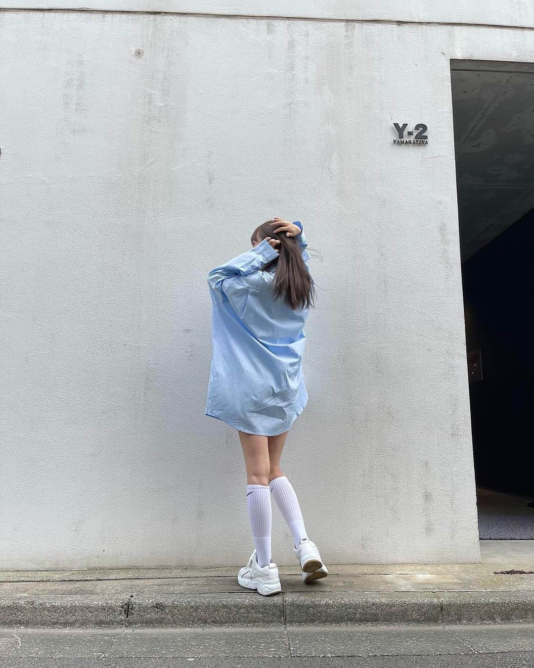 前田希美（まえのん）さんのインスタグラム写真 - (前田希美（まえのん）Instagram)「全身も撮りました。  今日も、風が強かったね🦋  #のんの私服」3月16日 20時42分 - maeda_nozomi