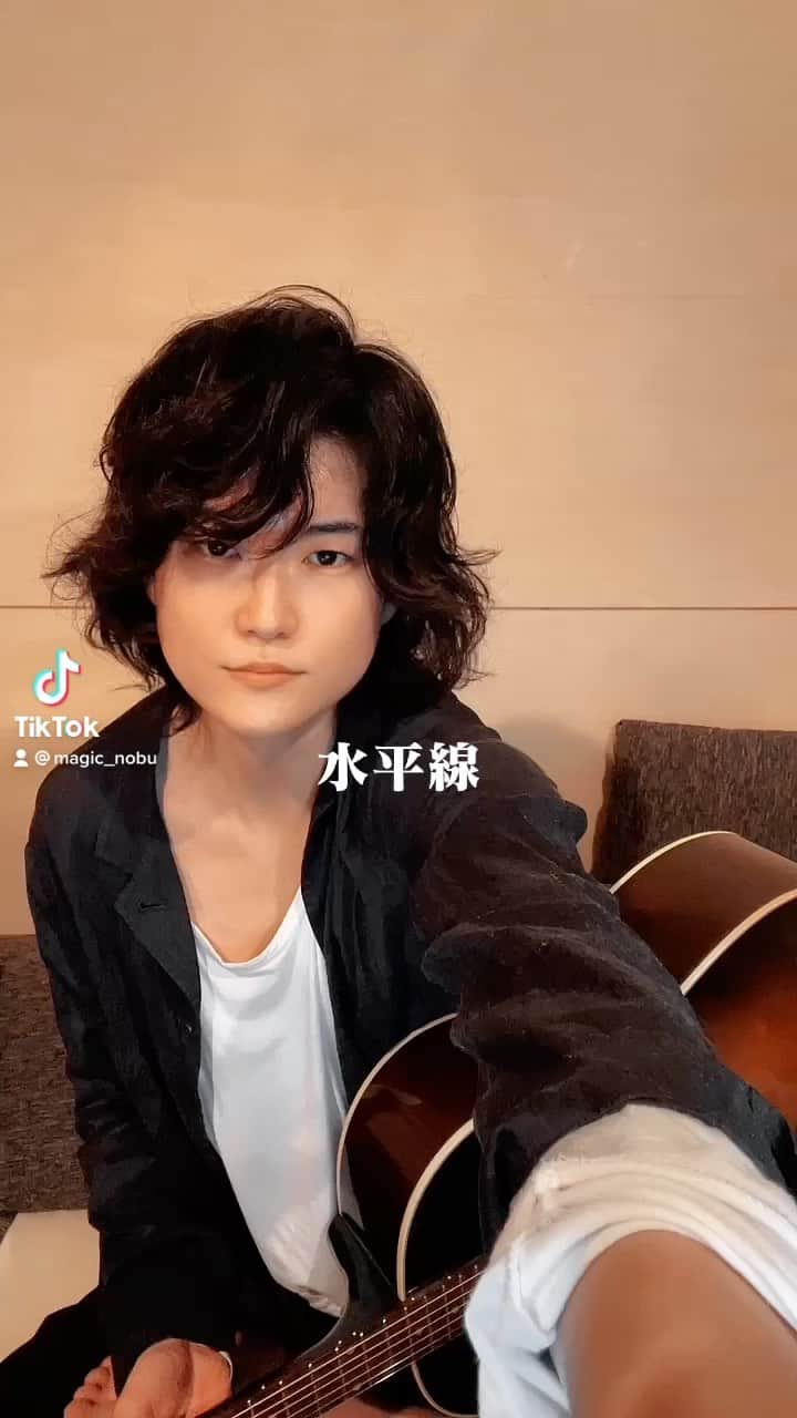 高津戸信幸のインスタグラム：「リクエストサンキュー✌️  #jrock #jpop #anime #japan #comics #manga #mangaartist #porta #yowamushipedal #jokergame #zoidswild」