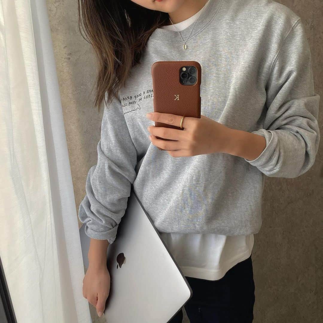 のインスタグラム：「#goodmorning 🕊🤍🖥」