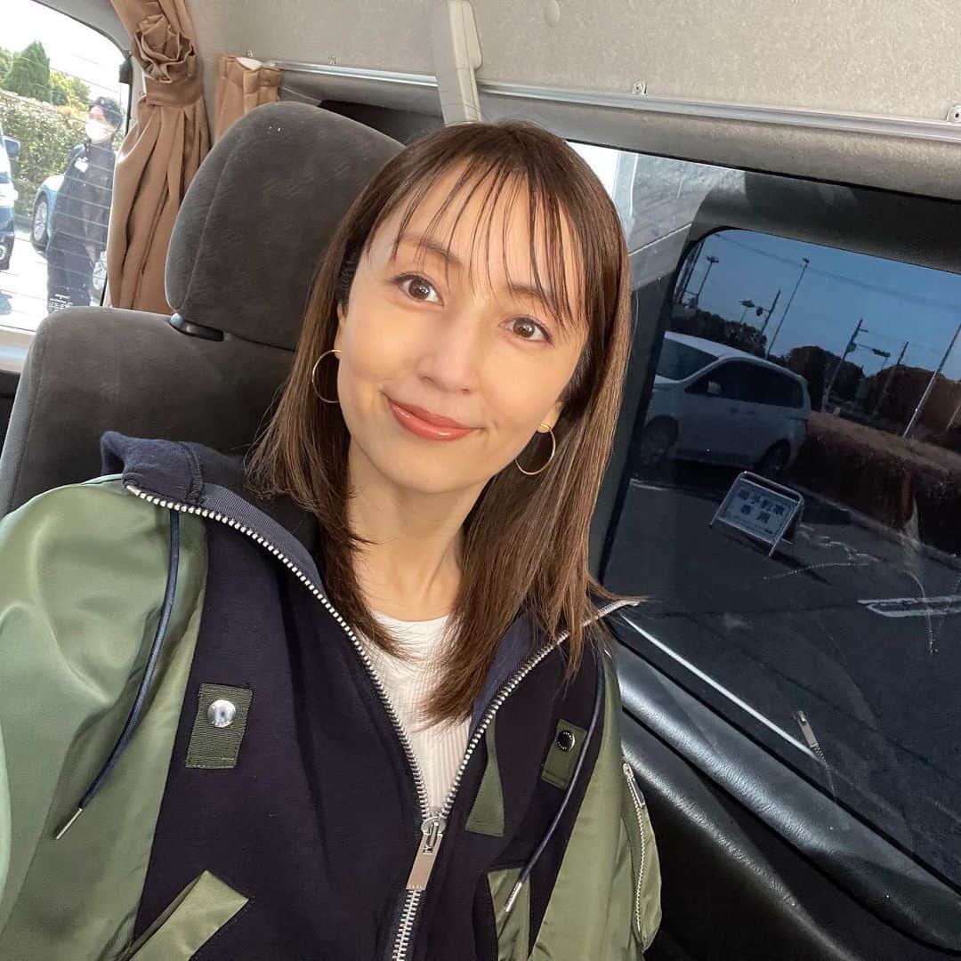 矢田亜希子さんのインスタグラム写真 - (矢田亜希子Instagram)「今日は5時起き‼︎ロケ中。 #ロケ#楽しみ#嬉しい#大好きな子と」3月17日 10時28分 - akiko_yada