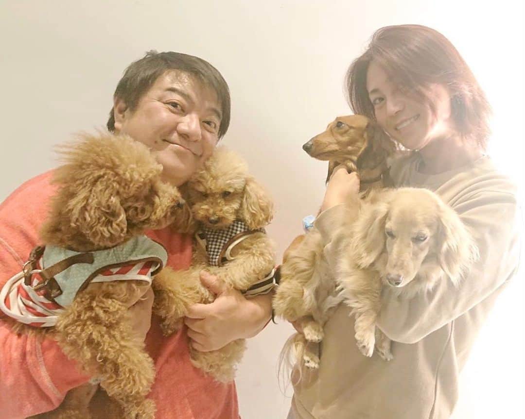 氷川きよしさんのインスタグラム写真 氷川きよしinstagram 3月16日ココアの月命日に彦摩呂さんが我が家にお参りに来てくれました デビューした22歳からの長いお付き合いでいつも真剣に話を聞いてくださりどんな悩みも相談できていつも励ましてくれるお兄ちゃんです