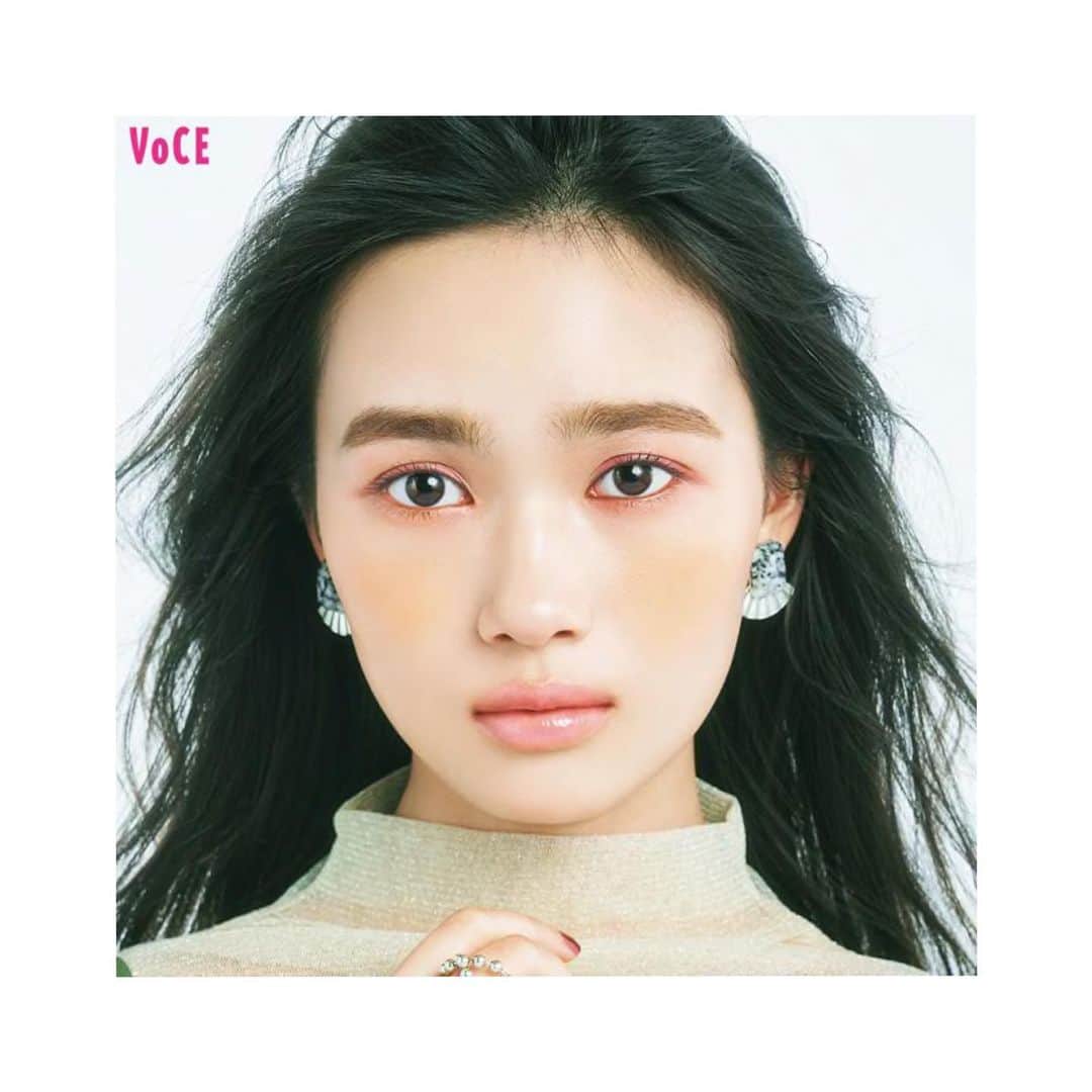 のインスタグラム：「@vocemagazine 今月号からです🤍」