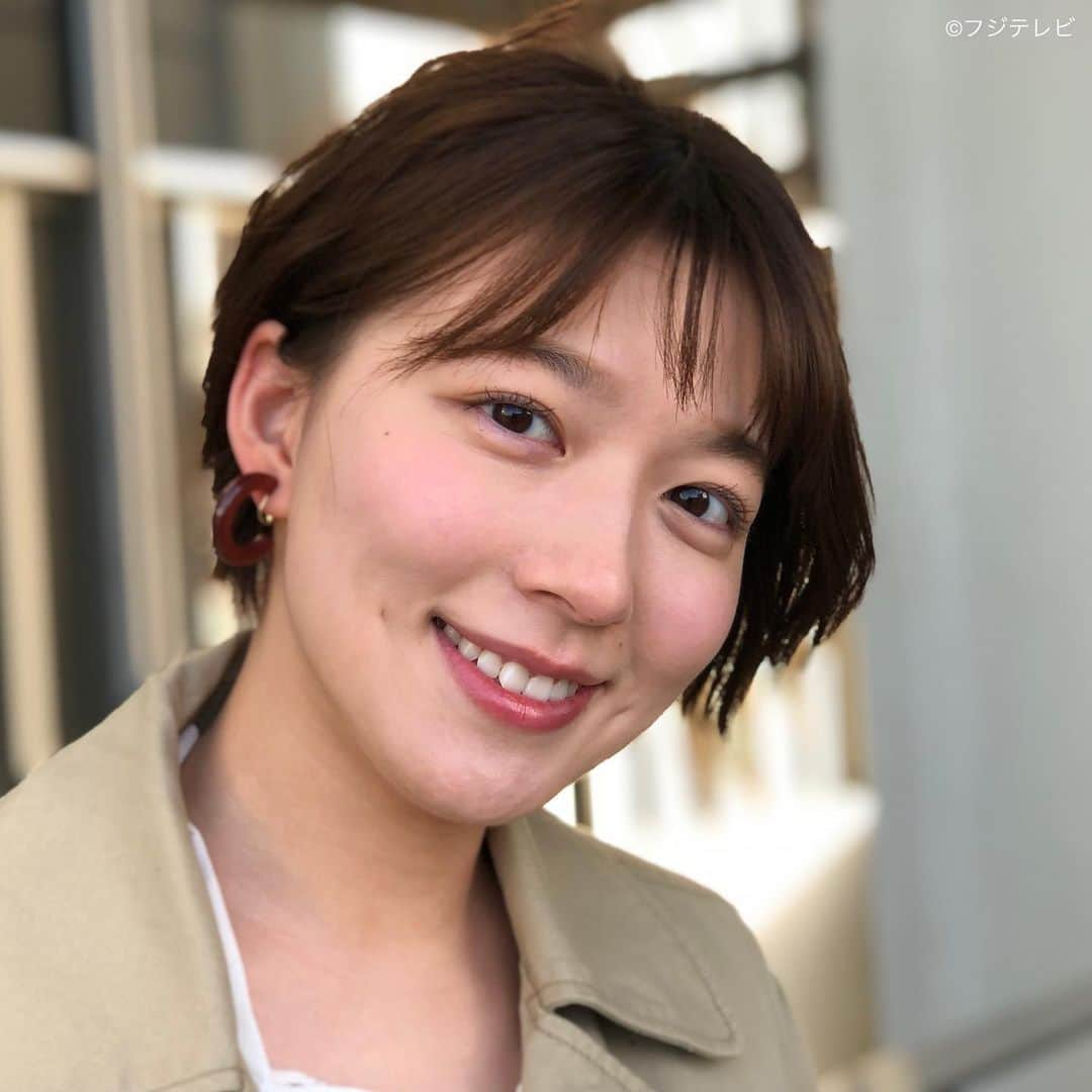 フジテレビ「めざましテレビ」さんのインスタグラム写真 - (フジテレビ「めざましテレビ」Instagram)「3月17日（水）  ファッション雑誌CanCamとコラボした お天気コーナー「きょう何着て行く？」 阿部華也子の毎日のコーデを紹介♪  【きょうのコーデ】 コート→#Gap 6354円  ブラウス→#アプワイザーリッシェ 1万5000円  パンツ→#Gap 5445円  靴→#銀座かねまつ 3万4000円  イヤリング→#Grandedge 1700円  【コーデのポイント】 この春気になるトップスといえば ロマンティックな甘めブラウス🍫✨ 中でも大きな襟が目を引く ビックカラーデザインが今っぽくてイチオシです🙆🏻‍♀️ カットワークが施された一枚ならより華やかに💐 まずはデニムとシンプルに合わせて 可愛げカジュアルに着こなしたい👖💕  #めざましテレビ #きょう何着て行く？ #阿部華也子 #今日のコーデ#コーデ#CanCam #今日のファッション#ootd #きょう何着て行く？は月〜金朝6時22分ごろ放送📺 #スタイリストたなべさおり」3月17日 21時50分 - mezamashi.tv