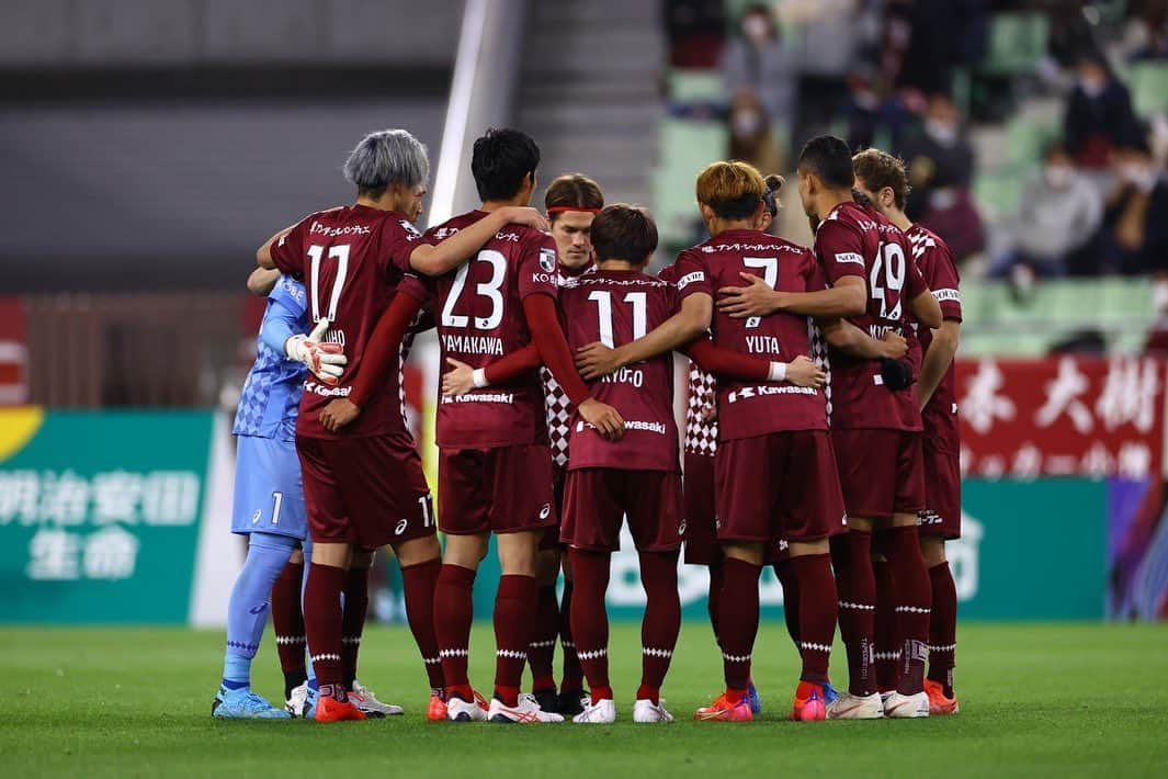 アンドレス・イニエスタさんのインスタグラム写真 - (アンドレス・イニエスタInstagram)「El premio final a un gran partido! Gran trabajo, Equipo! Gracias afición por el apoyo hasta el final, como siempre ! Vamos @visselkobe 💪🏻💪🏻  最後に結果がでたいい試合でした！みんなよくやったと思います！いつも最後まで応援ありがとうございます！バモス、ヴィッセル神戸　#visselkobe」3月17日 23時14分 - andresiniesta8