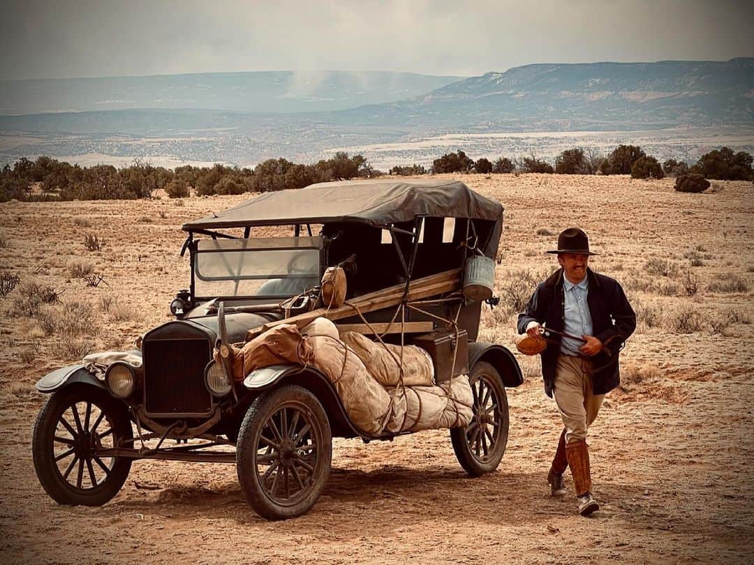 トム・フェルトンのインスタグラム：「‘Old Joe x」