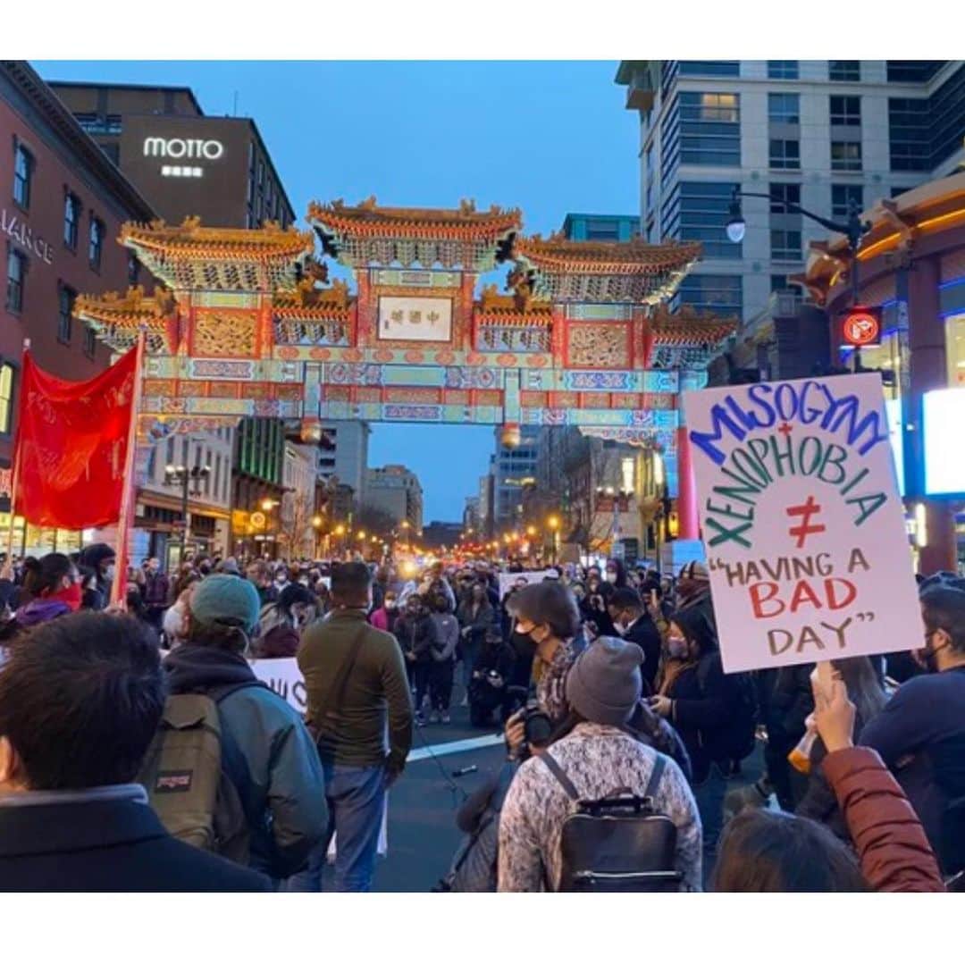 リアーナのインスタグラム：「what happened yesterday in Atlanta was brutal, tragic, and is certainly not an isolated incident by any means. AAPI hate has been rampantly perpetuated and it’s disgusting! I’m heartbroken for the Asian community and my heart is with the loved ones of those we lost yesterday. The hate must stop. #ProtectAAPILives」