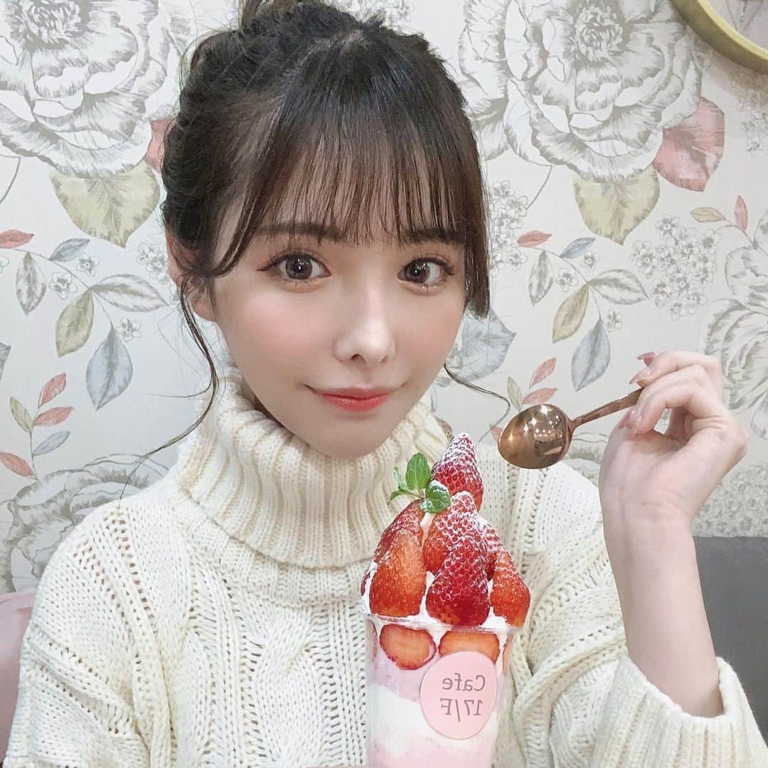 ARROWSのインスタグラム：「#橋本ありな  #セクシー女優  #coolangatta所属」