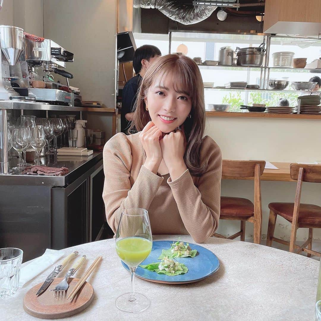 井上真由子のインスタグラム：「もう一回行きたいなぁ🍽🍃 #kiki #lunch #ellie  #粉我 #fff #좋아요」