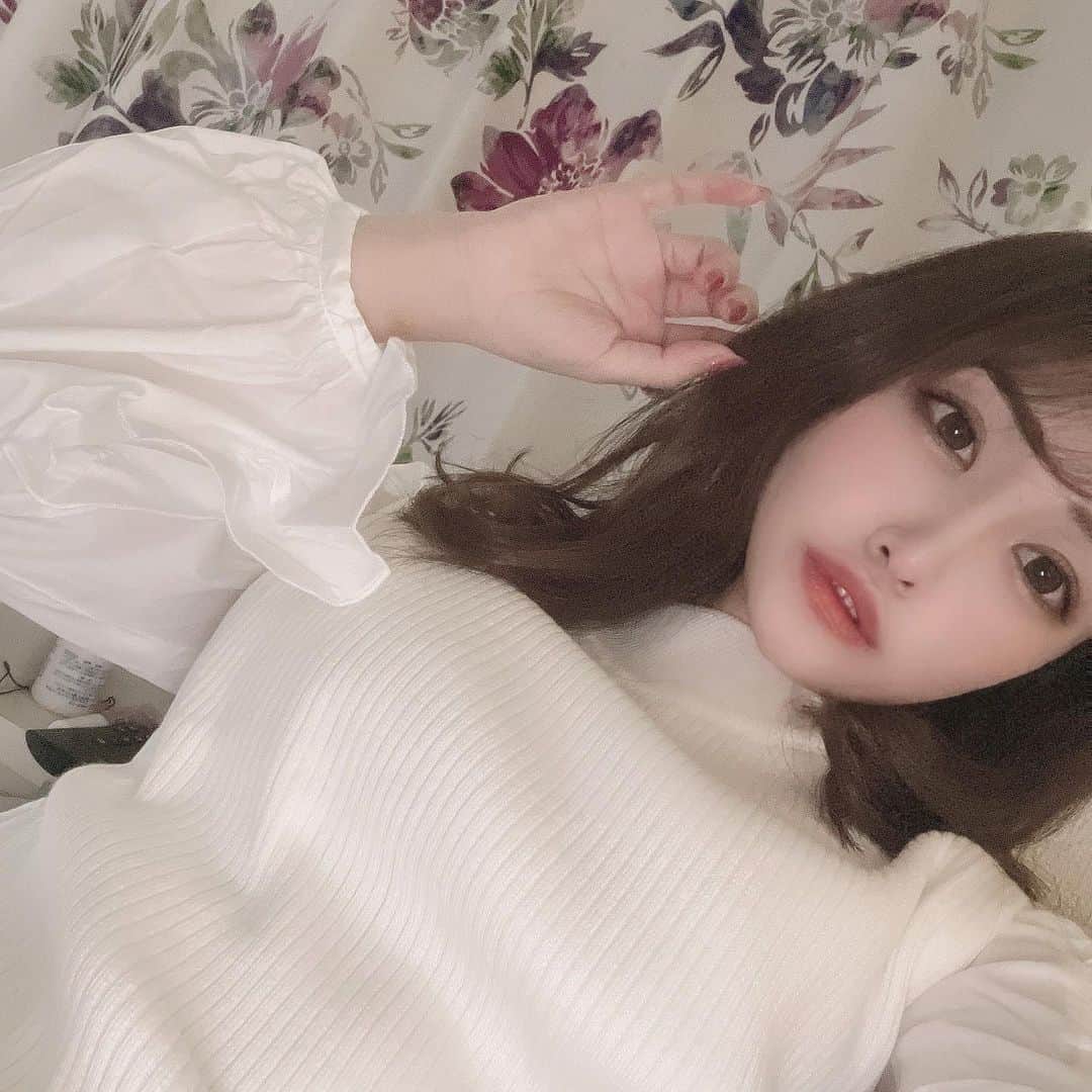 餃子のりさちゃんのインスタグラム：「人間力をもっと磨きたい」