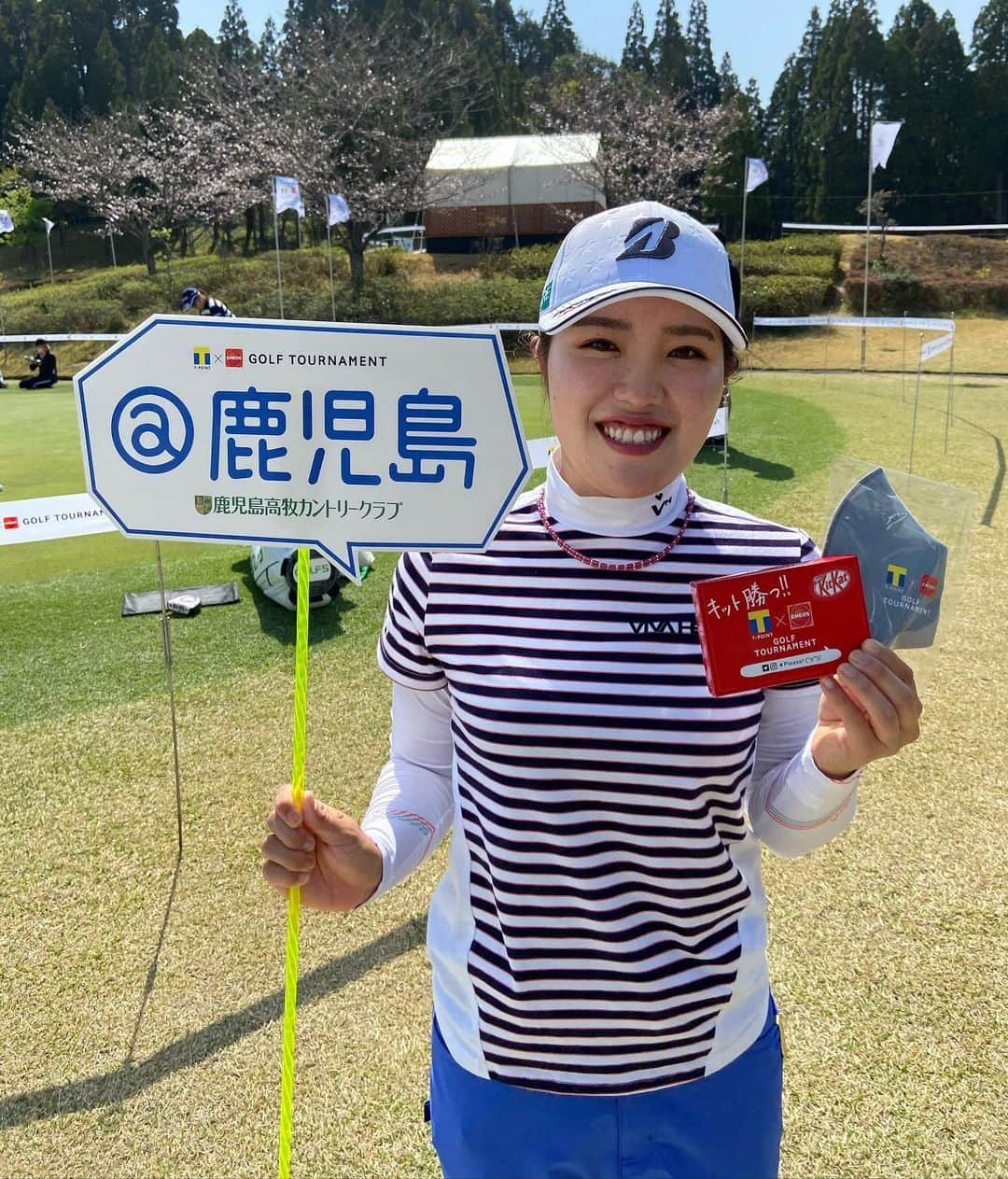 古江彩佳さんのインスタグラム写真 - (古江彩佳Instagram)「Tポイント×ENEOS GOLF TOURNAMENT  大会マスクとキットカット頂きました😋  #鹿児島 #キット勝つ」3月18日 13時57分 - ayaka_furue27