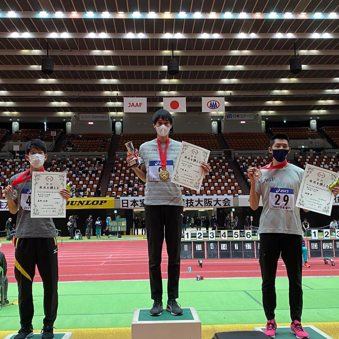 戸邉直人のインスタグラム：「室内日本選手権、優勝しました🥇  #走高跳 #陸上競技 #highjump  #athletics #trackandfield #osaka」