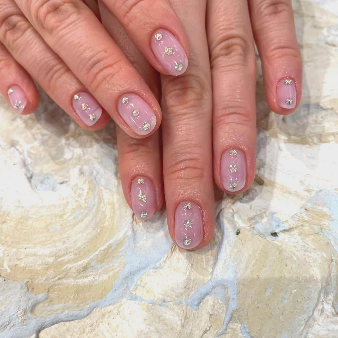 TBS「あさチャン！」のインスタグラム：「💅 . 仕事帰りにカフェに入ったら、ネイル褒められました♡ あと1日頑張ります！！ . #tbs #アナグラム」
