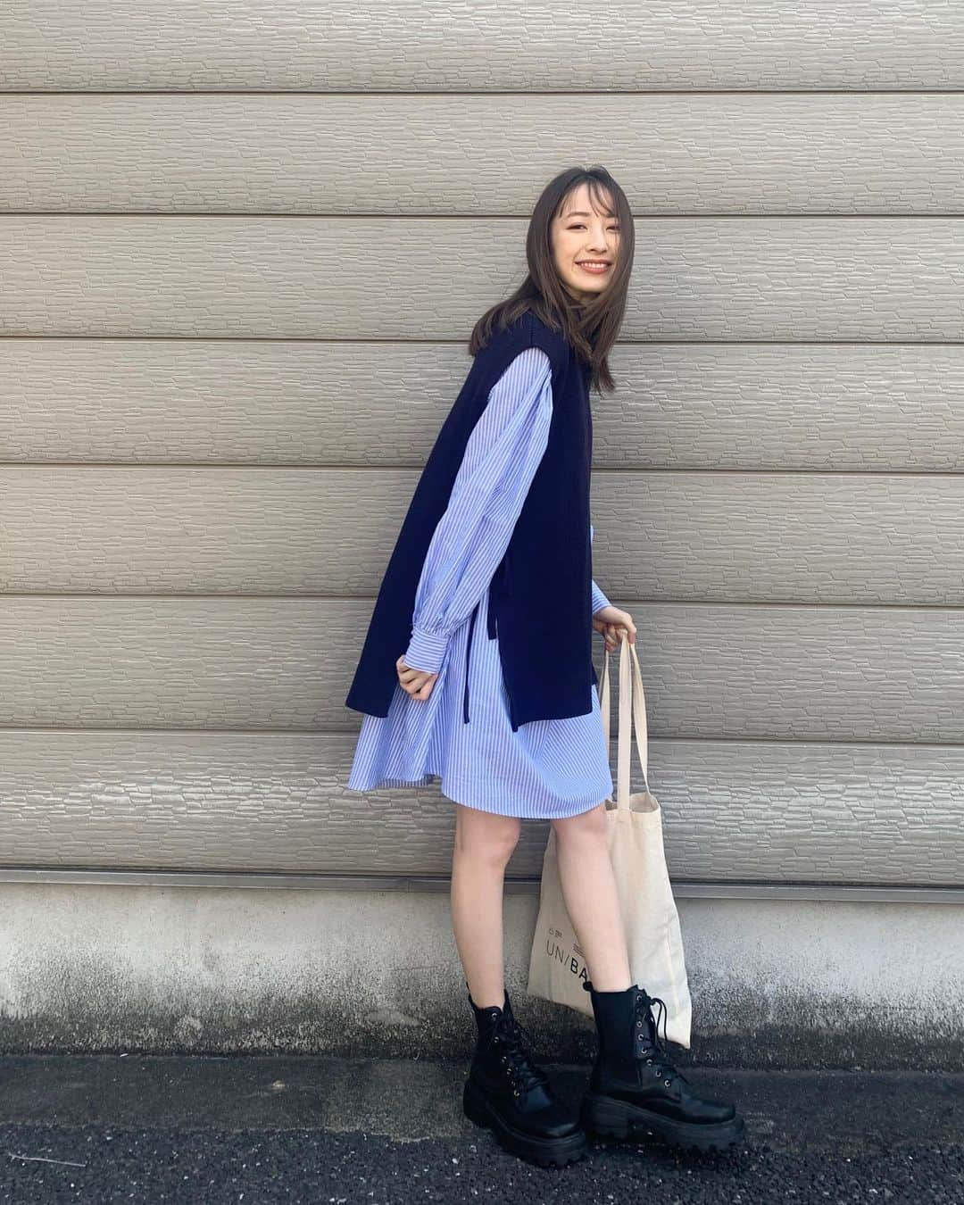 團遥香さんのインスタグラム写真 - (團遥香Instagram)「今日は大人っぽい格好したのだよ😎 たまには気分転換、わーい  シャツワンピって なんか可愛いよねぇ🥱 打ち合わせ行く時は いつもトートバッグ持ってくよ🦒  @apuweiser_official  @dholic_official  #だんちゃんのしふく #ootd」3月18日 19時04分 - haruka_dan_official