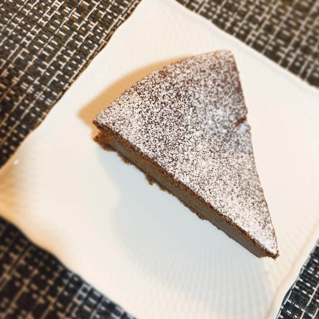 のインスタグラム：「久しぶりのスイーツ作り🍫 #saki_foodallergy  #glutenfree  #sansgluten」