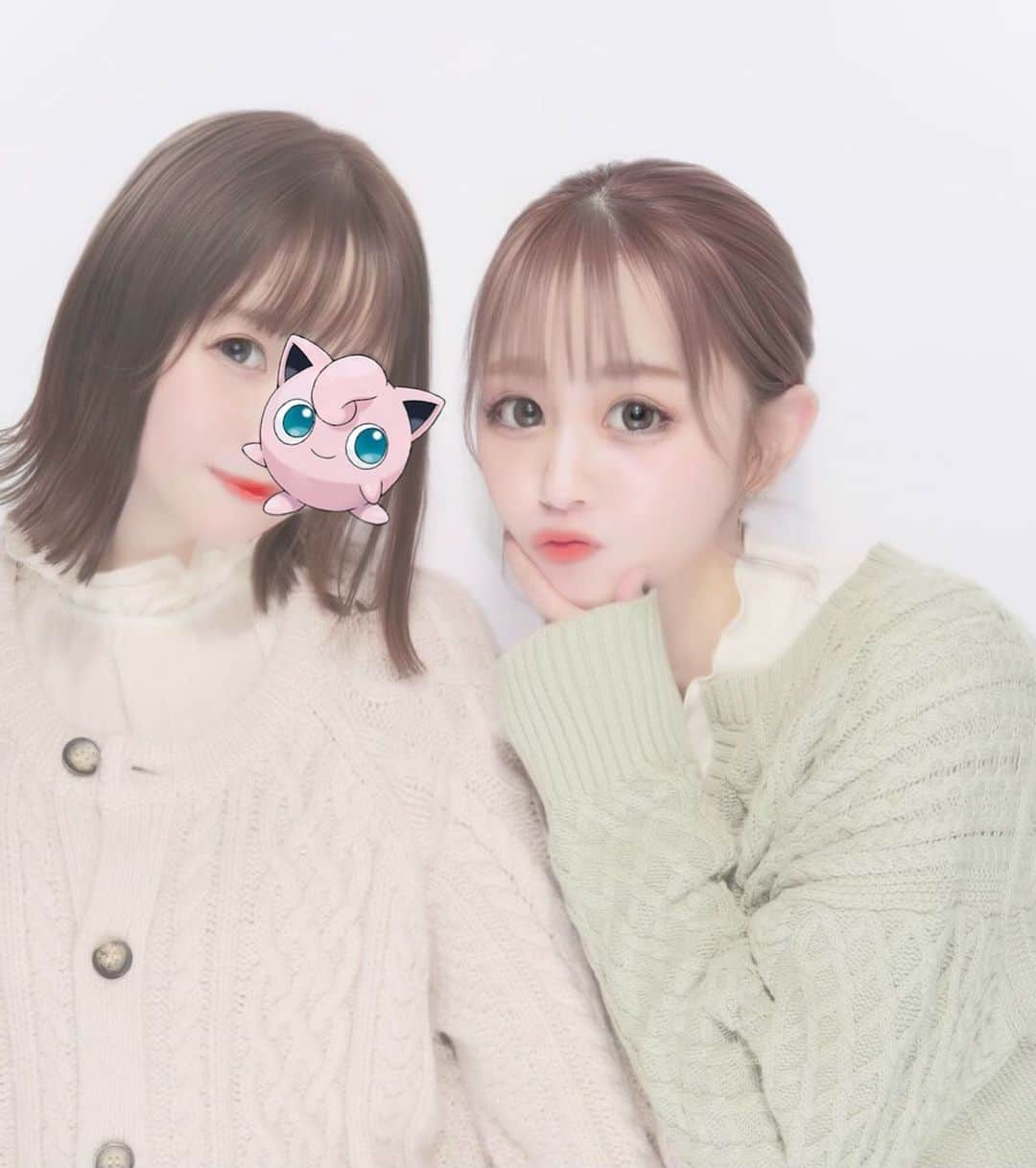 はやめいさんのインスタグラム写真 - (はやめいInstagram)「🐻‍❄️  #姉妹プリ 𓍯  高校卒業おめでとう ‪ 𓈒𓏸  次女ちゃん 初ブリーチしたよ 👀ˊ˗  次女は顔出ししていないので 半分だけ 🌱  #プリント倶楽部#ぷりんと倶楽部」3月18日 20時11分 - haya.mei