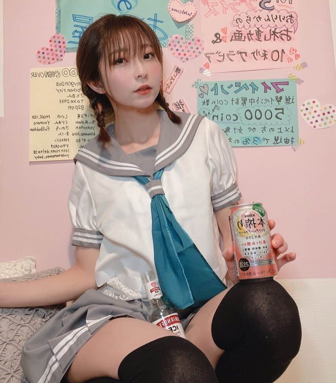 折原みか コスプレ 折原みかさんのインスタグラム写真 - (折原みかInstagram)「先生には内緒だよ🤫💋 #合法ロリ #合法ロリ飲み会 #セーラー服 #コスプレ  #ラブライブコスプレ #jkコスプレ #イチナナライバー #17live #夜はいつも飲み配信 #君も一緒に飲もう？ #初見さん大歓迎 #おりりんと  ...