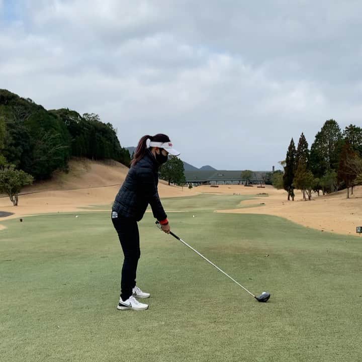 篠崎愛のインスタグラム：「1月29日 鹿児島合宿最終日 大幅にスイング改造したけど、最終日にはここまで打てるようになったよ👐」