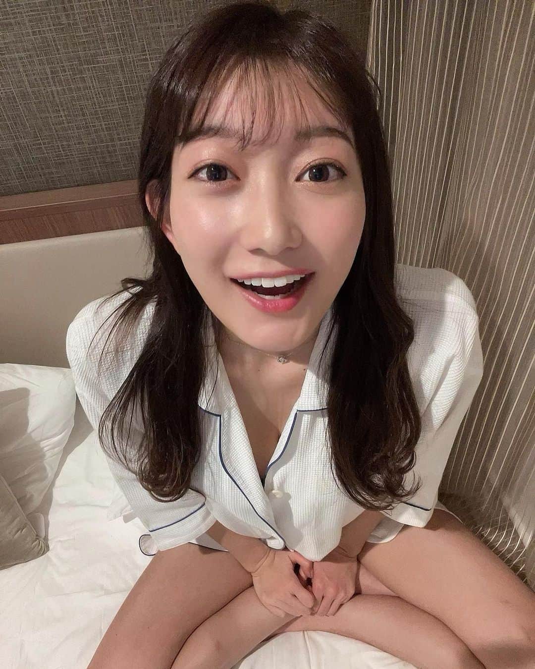 のインスタグラム：「mornin . ☁　　☁　　☁　　☁　　☁　　⛅️ . .」