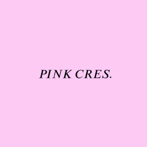 夏焼雅さんのインスタグラム写真 - (夏焼雅Instagram)「いつもPINK CRES.を応援していただきありがとうございます。﻿ PINK CRES.は2021年6月30日をもって解散することになりました。 ﻿ 突然の発表となってしまったことをお詫び致します。﻿ 昨年、メンバーの小林ひかる、二瓶有加から次の目標や夢のために新たな道を進みたいと申し出がありました。﻿ ファンの方々の気持ちやオーディションを受けてくれた方々の思いなどを考え悩みましたが、2人の意思を尊重し、新しい夢を応援したいという思いからグループ活動を終了するという結論に至りました。﻿ ﻿ 私、夏焼雅は個人として歌を中心に引き続き活動を続けてまいります。﻿ これまで応援していただいた皆様には、 心から感謝の気持ちでいっぱいです。﻿ ﻿ 本当にありがとうございます。﻿ ﻿ 最後まで全力で活動していきますので、 引き続き PINK CRES.の応援をよろしくお願い致します。﻿ ﻿ ﻿ 夏焼雅」3月19日 18時10分 - miyaaa0825