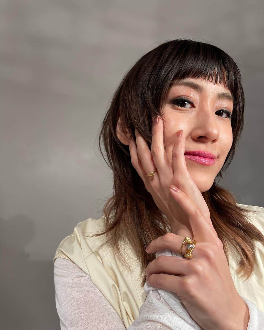 のインスタグラム：「30代って超楽しいぜこれまじで  Ring:sussus.」