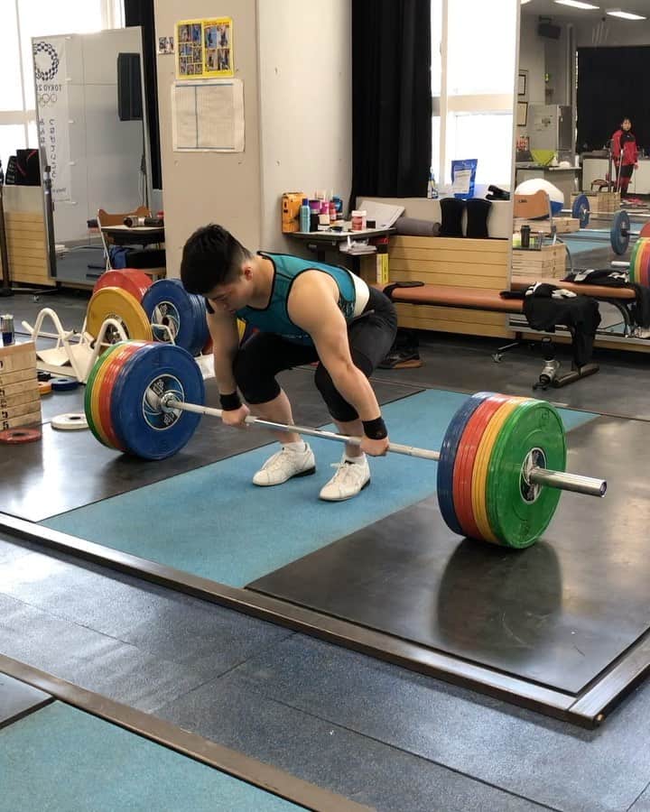 のインスタグラム：「Hi clean 160kg 久しぶり  #weightlifting #olympiclifting  #cleanandjerk #clean #jerk #snatch #deadlift  #squat  #crossfit #fitness #training  #2xu #chrio #asics」