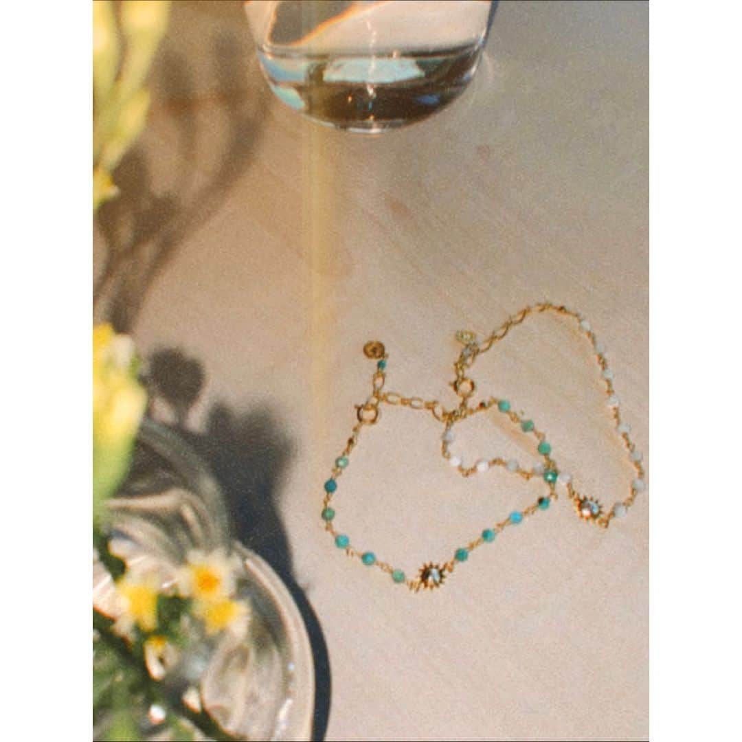紗栄子さんのインスタグラム写真 - (紗栄子Instagram)「先日 @nasufarmvillage のECサイトで即完売した @203jewelry とのチャリティアイテムが、本日数量限定でNASU FARM VILLAGEオンラインショップにて再販売されます✨✴︎🌙  前回のカラーに加え、新しいカラーも登場しているので是非チェックしてみてくださいね🐴🌿💕 #nasufarmvillage #203jewelry」3月20日 11時21分 - saekoofficial