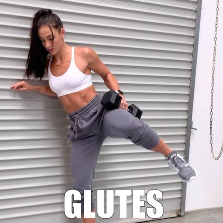 Danielle Robertsonのインスタグラム：「GLUTES 🍑🍑  Loungewear meets activewear 🙌 Wearing @fashionnova Nova Sport 🔥  Grab a set of Dumbbells because today we are training GLUTES! I’m using 10kg Dumbbells for this workout but feel free to use whichever weight is most suitable for you. You want to use a weight/resistance that is challenging enough without compromising technique 🍑  Workout Tip: Start this session with a Glute Activation Routine! It’s important to warm up and prepare the largest muscle in your body (glutes AKA booty AKA peach) to engage and fire correctly during your workout.  Once you have activated your glutes, it’s time to grow that peach.  LET’S GET IT!  WORKOUT  2 SETS 20 REPS STANDING ABDUCTION (EACH LEG) 3 SETS 10 REPS SLOW ECCENTRIC GOBLET SQUAT 3 SETS 10 REPS KNEEL TO SQUAT 2 SETS 12 REPS STATIONARY LUNGES (EACH LEG) 3 SETS 30 SEC SUMO SQUAT PULSES 3 SETS 15 REPS RLDS  FashionNovaPartner」