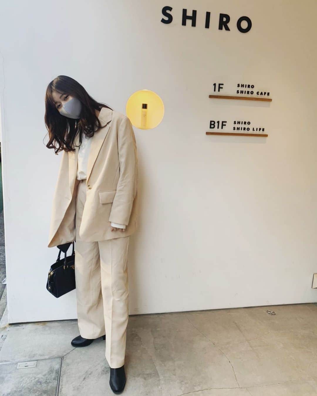杉浦みずきのインスタグラム：「. めったにでかけへんから 出かけた時にここぞとばかりに写真撮る笑 おんなじ時のばっかりでごめんね😜」
