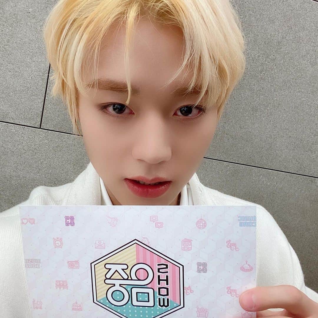 のインスタグラム：「쨔잔❤️」