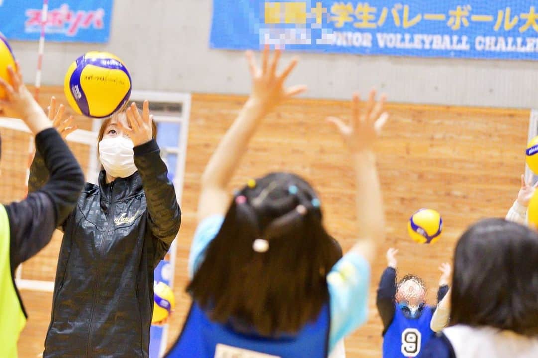 のインスタグラム：「. バレーボールのイベントができる事に感謝です✨ . 関係者の皆さんありがとう🙏🏻 . #バレーボール教室  #リモート教室 #ヴィクトリーナドリームス  #バレーボールノート」
