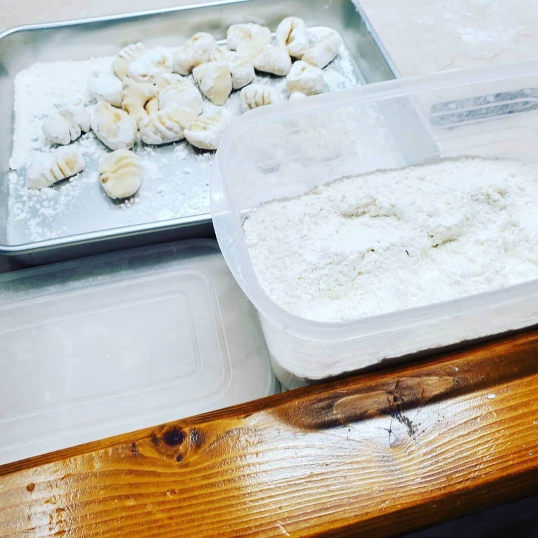 今藤霧子さんのインスタグラム写真 - (今藤霧子Instagram)「I went to the 🍳🔪🇫🇷French class today, 🚶‍♀️walked home, and took by 🚌Chibus.今日はフレンチ教室いき、帰りは歩いて、ちバス🚌で帰りました🎵 #kiriko #kirikoimafuji  #cookinglesson #frenchcookingschool  #frenchcooking」3月20日 16時25分 - kiriko.imafuji